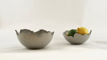 Load image into Gallery viewer, Concrete Infinity Edge Decorative Bowl
